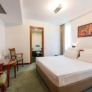 Otel Duke Romana Center